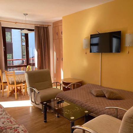 Apart Hotel Flora Residence - Clover Building Flat 09 波罗维茨 外观 照片