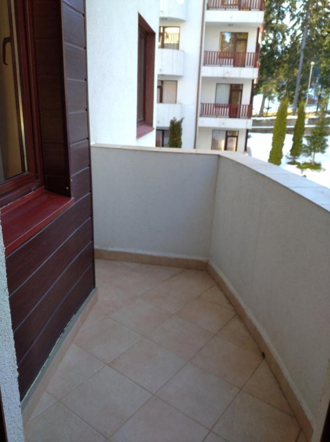 Apart Hotel Flora Residence - Clover Building Flat 09 波罗维茨 外观 照片